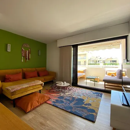 T3 Pièces Lumineux à à 1 Min De La Quartier Palm Cannes